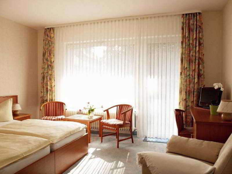 Hotel-Pension Ursula Bad Sachsa Buitenkant foto